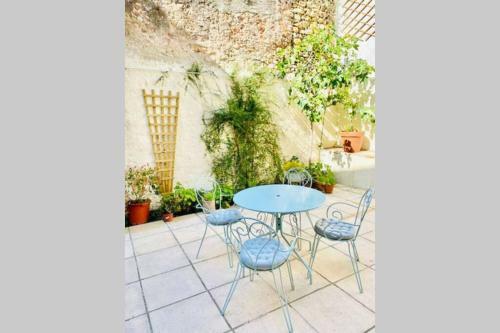Entire House Mirepoix Centre. Light And Spacious