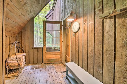 Upscale Vt Getaway By Slopes, Lakes And Trails!