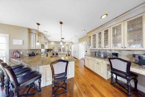 73 Deerfield Drive