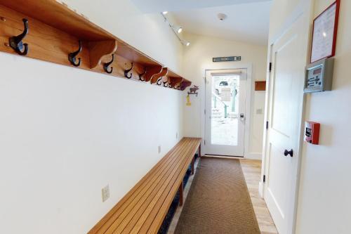 Trailside 5b