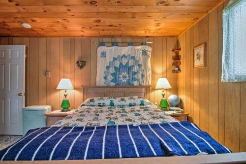 Wilmington Home With Pool Access, 20 Mins To Mt Snow