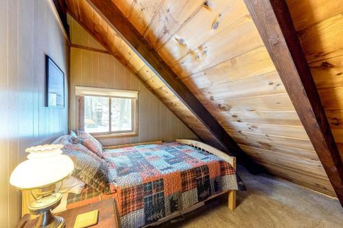 Woody End Cabin