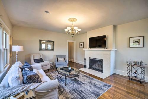 Spacious Private Villa With King And Garden Views