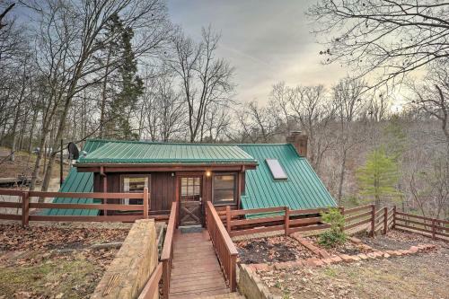 Comfy Retreat With Private Dock On Claytor Lake