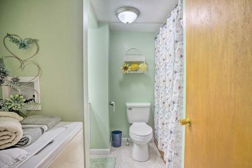 Heathsville Home With Sunroom Less Than 10 Mi To Beach!