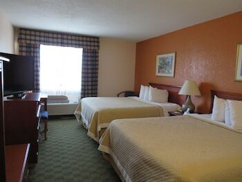 Hotel Days Inn Hillsdale