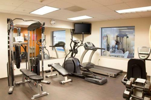 Hotel Comfort Suites Grand Rapids South