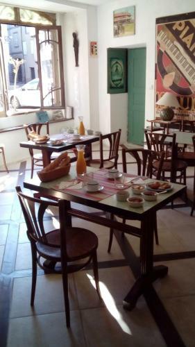 Bed & Breakfast Ancien Cafe de La Mairie