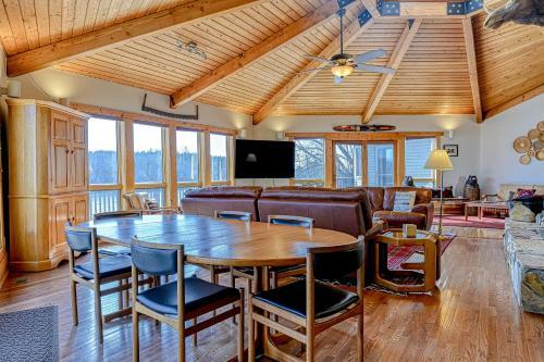 Flying Moose Lodge