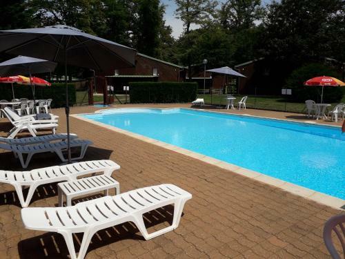Les Chalets Du Grand Recoin - Proche Futuroscope