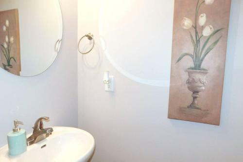 Spacious Modern Home Near Dt Harrisonburg