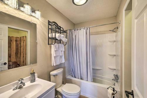 Rustic Meadowview Retreat With Furnished Deck!