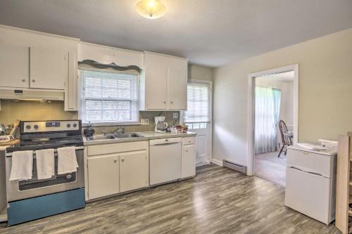 Historic Lynchburg Home With Large Backyard!