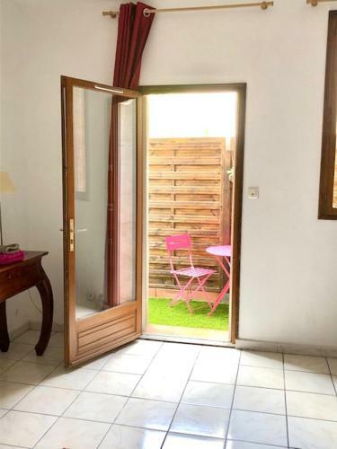 Apartamento Appart Proche Gare + Parking , Impasse Tranquille