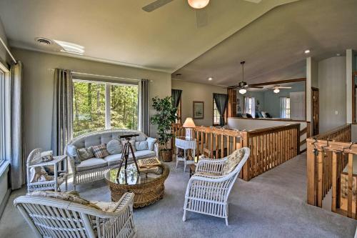 Luxe Waterfront Home Kayak, Canoe, Grill And More!