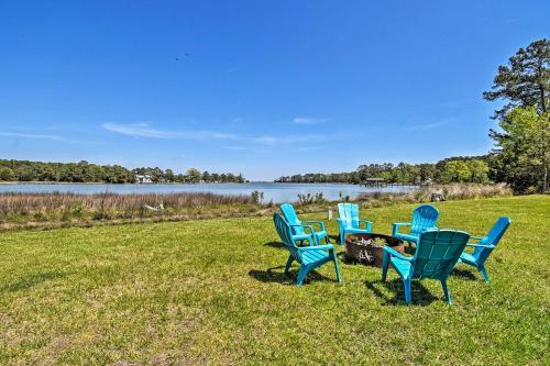 Luxe Waterfront Home Kayak, Canoe, Grill And More!