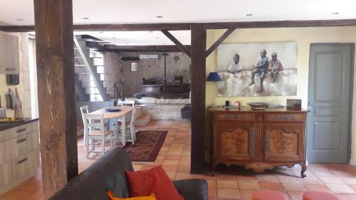 The Mill At Montcaret With Pool