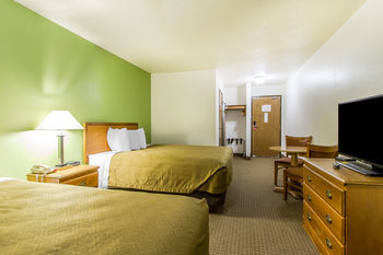 Hotel Econo Lodge & Suites Pekin