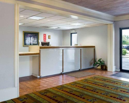 Motel Econo Lodge Canton