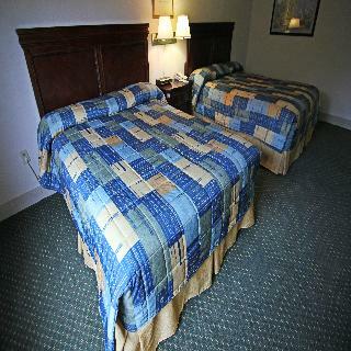 Hotel Summer Bay's Tradition Inn