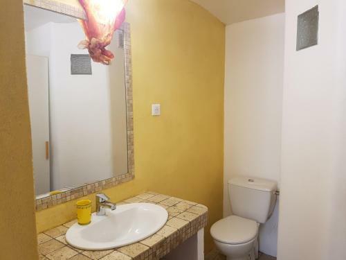 Maison Atypique Au Pied Du Ch�teau