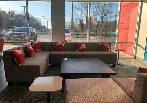 Avid Hotels - Salem, An Ihg Hotel