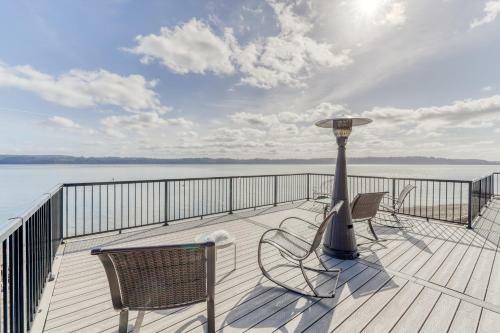 Lyle Point Inn