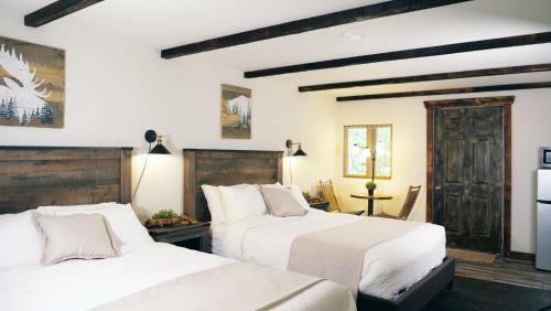 Hotel Paradise Village