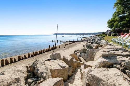 Sunlight Beach Shoreline