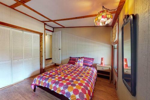 3 Bed 3 Bath Vacation Home In Covington