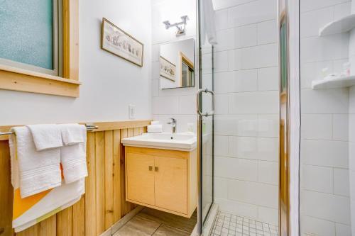 Hale Passage Beach House