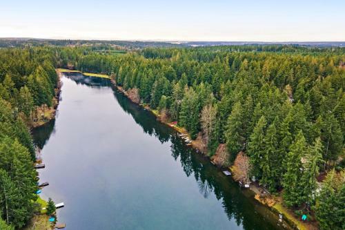 Lake Minterwood Lodge