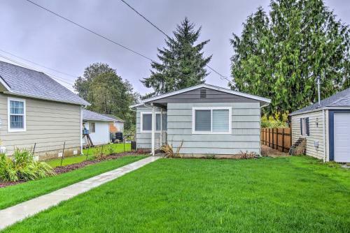 Pet-friendly Hoquiam Cottage With River Access!