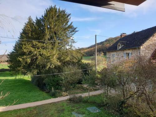 Le Sorbier 2 Bed/2 Bath Gite With Swimming Pool