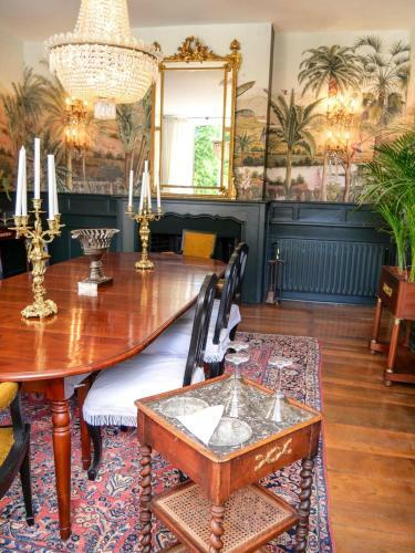 Villa Ch�teau Les Estournels