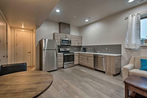 Apartamento Chic Apt 5 Mi From Wineries And 14 Mi To Seattle!