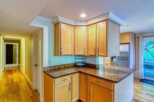 Friendly Villa Lower Level Duplex