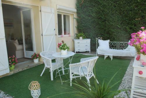 Chambre Au Calme Monts�ret
