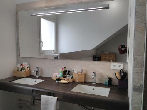 La Villa D � C�t� Marigny, Lac de Chalain