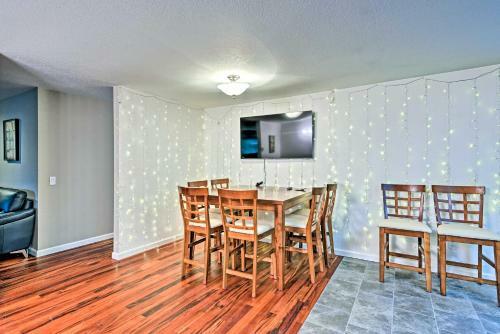 Lively Seattle Area Abode Near Parks And Golf