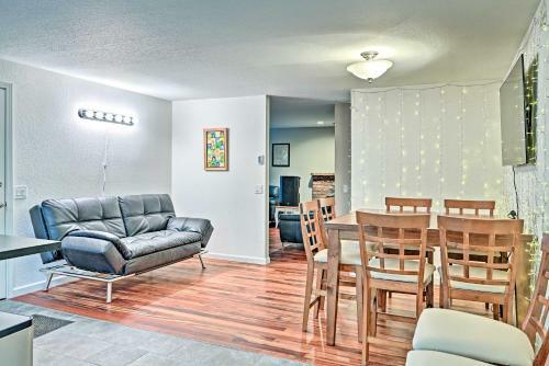 Lively Seattle Area Abode Near Parks And Golf