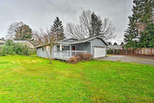 Lively Seattle Area Abode Near Parks And Golf