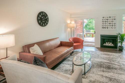 Moon River Suites #5