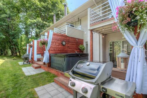 Moon River Suites #3