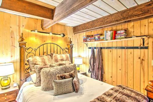 Family A-frame Cabin With Fireplace And Bunk Room