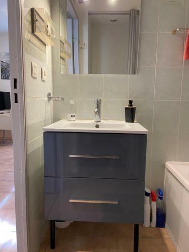 Apartamento Studio Meubl�