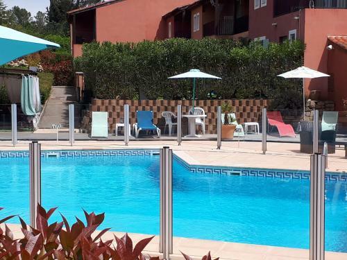 Apartamento Apparthotel Proche de Cannes