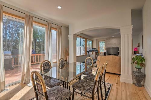 Ideally Located Renton Retreat - Private Yard