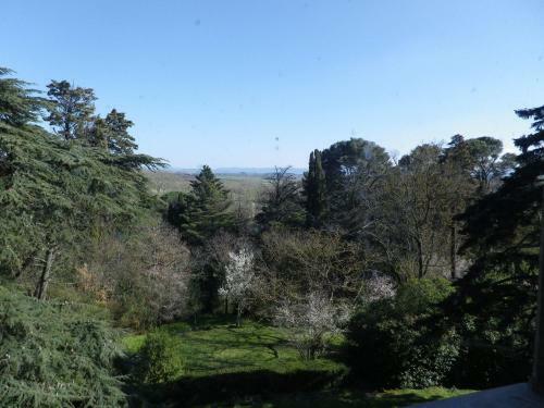 Hostal Chateau La Bouriette