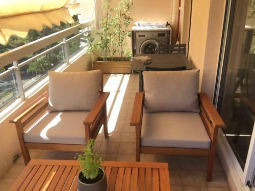 Apartamento T3 Avec Piscine � 5min de Cannes